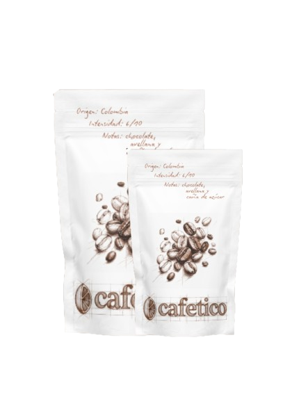 Dos bolsas blancas de café Cafetico de Colombia con ilustraciones de granos dibujados a mano y notas de chocolate, avellana y caña de azúcar