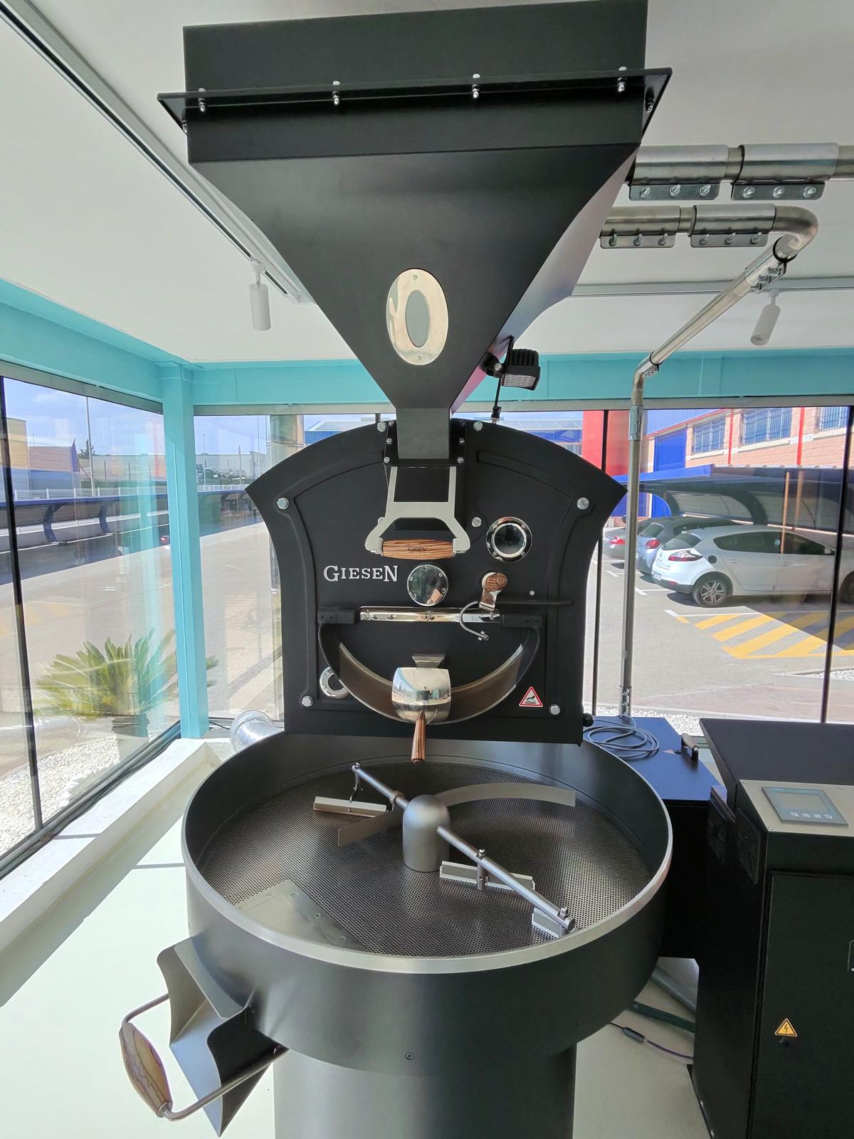 Tostadora Giesen en nuestras instalaciones