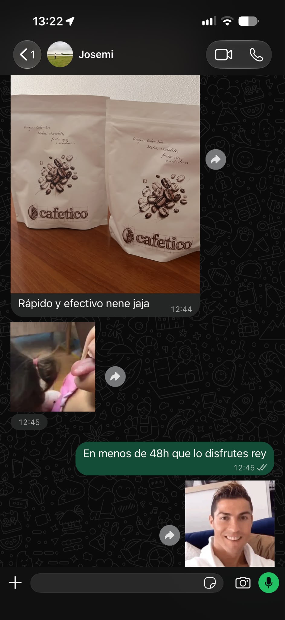 Dos bolsas de Cafetico recién recibidas